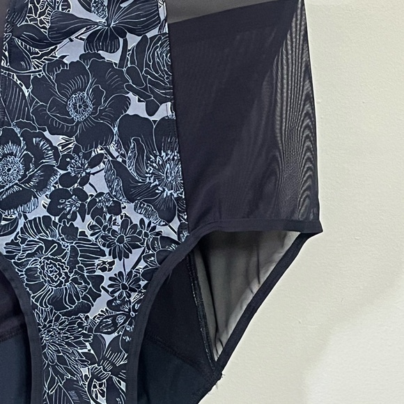 NWOT Thinx Floral Bottoms Sz Med - Picture 4 of 6